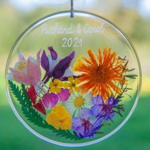 Gift for Couple Flower Heart with real flowers and engraved names